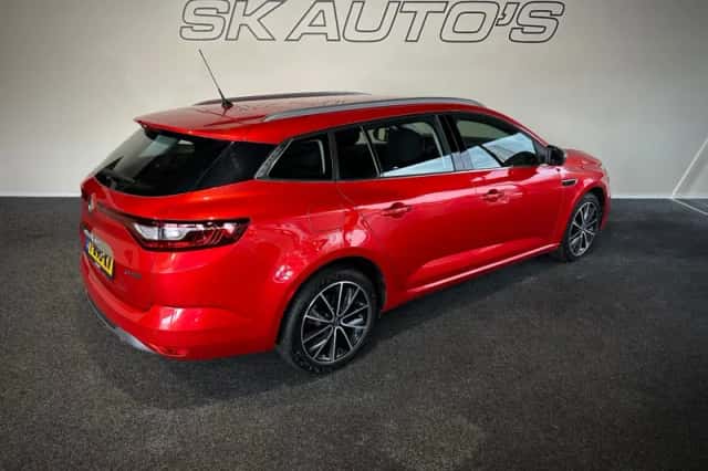 Renault Mégane (2020) thumbnail 3