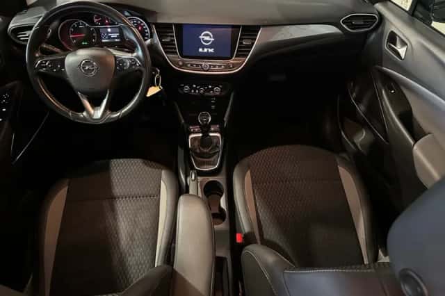 Opel Crossland X (2018) thumbnail 2