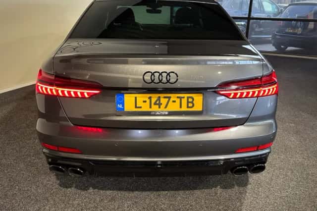 Audi A6 (2021) thumbnail 4