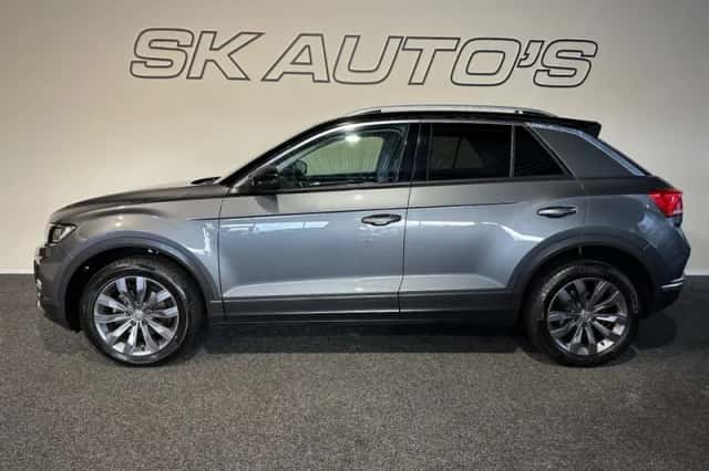 Volkswagen T-Roc (2020) thumbnail 5