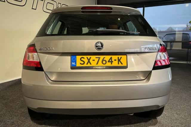 Škoda Fabia (2017) thumbnail 4