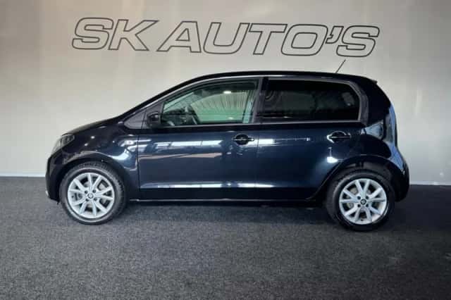 SEAT Mii (2017) thumbnail 3