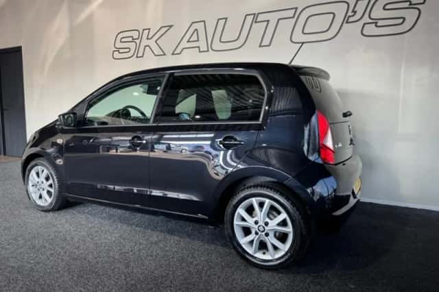 SEAT Mii (2017) thumbnail 5