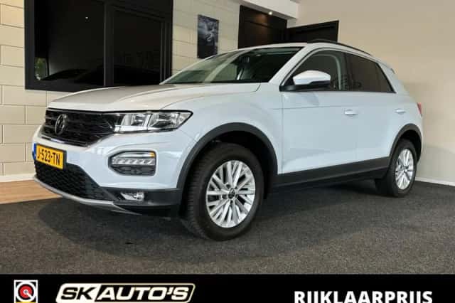 Volkswagen T-Roc (2020) thumbnail 1