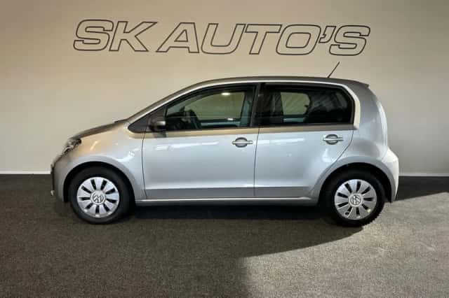 Volkswagen Up (2018) thumbnail 5