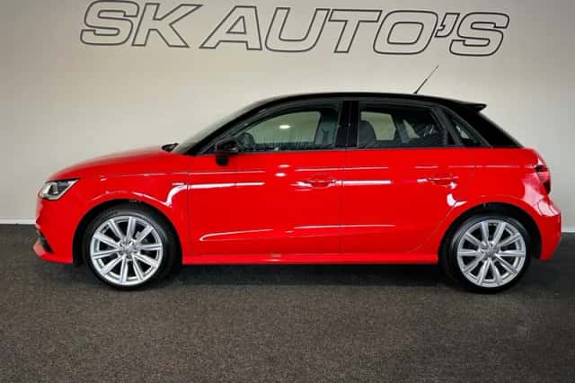 Audi A1 (2016) thumbnail 5