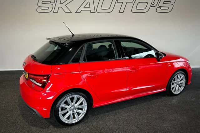 Audi A1 (2016) thumbnail 6
