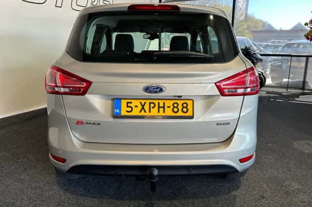 Ford B-Max (2014) thumbnail 4