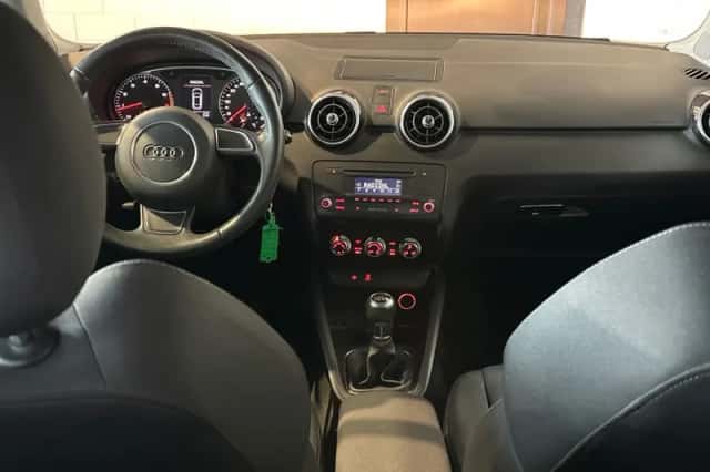 Audi A1 (2013) thumbnail 2