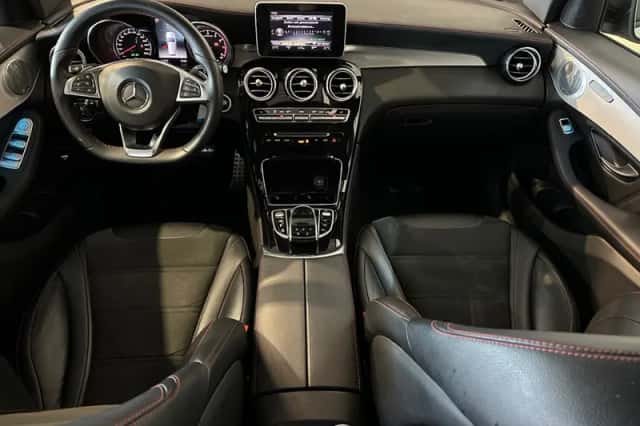 Mercedes-Benz GLC-Klasse (2017) thumbnail 2