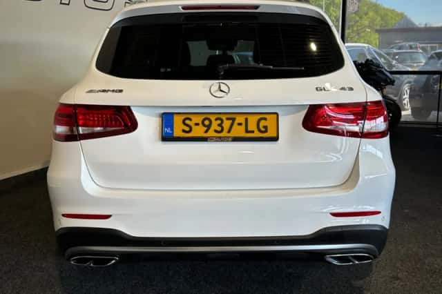 Mercedes-Benz GLC-Klasse (2017) thumbnail 4