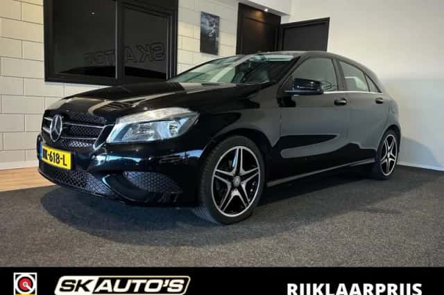 Mercedes-Benz A-Klasse (2015) thumbnail 1