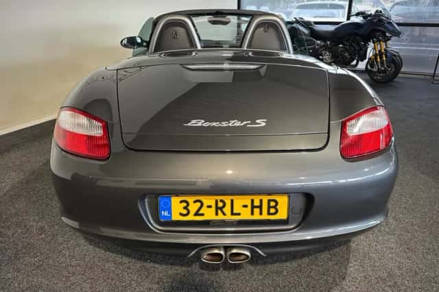 Porsche Boxster (2005) thumbnail 5