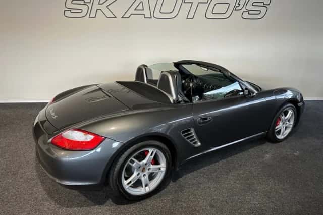 Porsche Boxster (2005) thumbnail 6