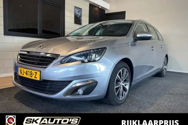 Peugeot 308 (2016) thumbnail 1