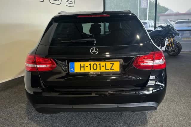 Mercedes-Benz C-Klasse (2014) thumbnail 4