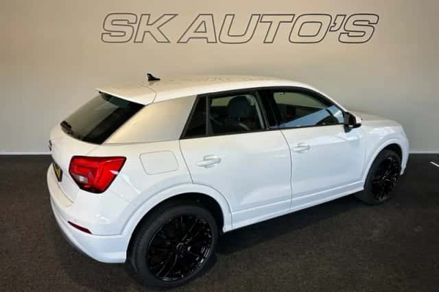 Audi Q2 (2019) thumbnail 3
