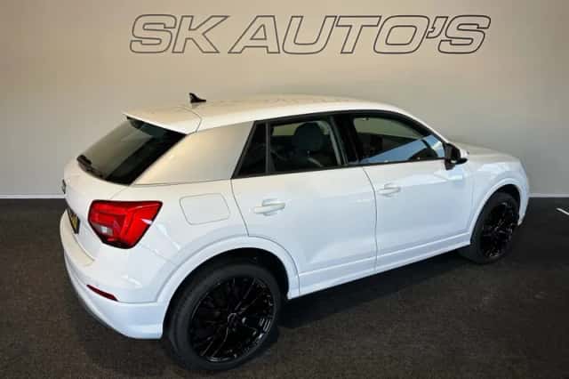 Audi Q2 (2019) thumbnail 5