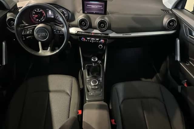 Audi Q2 (2018) thumbnail 2