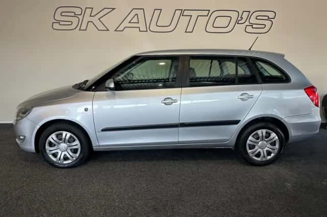 Škoda Fabia (2013) thumbnail 5