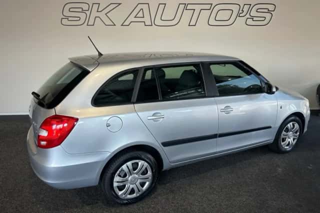 Škoda Fabia (2013) thumbnail 6