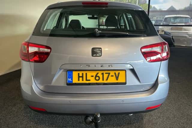 SEAT Ibiza (2016) thumbnail 4