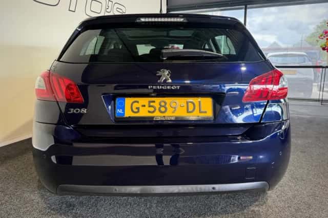Peugeot 308 (2019) thumbnail 4