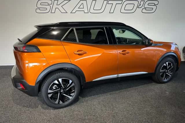 Peugeot 2008 (2021) thumbnail 5