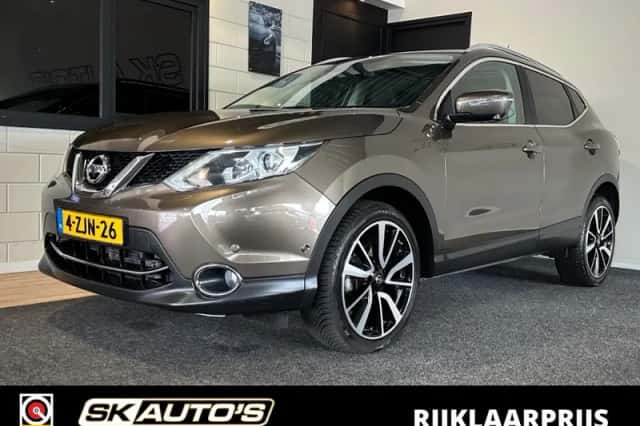 Nissan Qashqai (2015) thumbnail 1