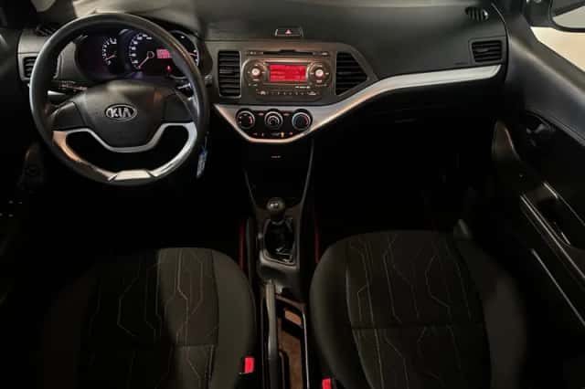 Kia Picanto (2013) thumbnail 2