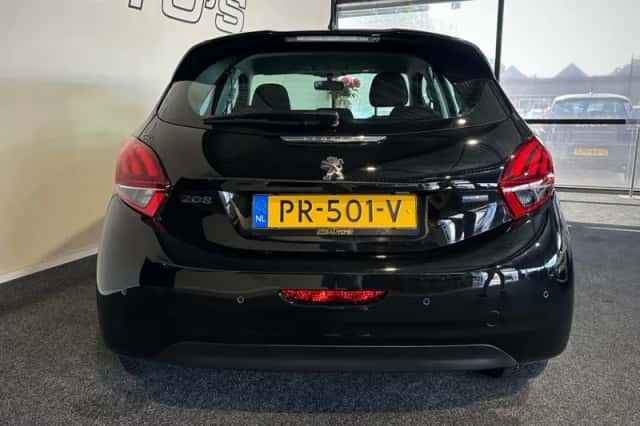 Peugeot 208 (2017) thumbnail 4