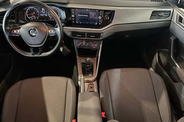 Volkswagen Polo (2019) thumbnail 2