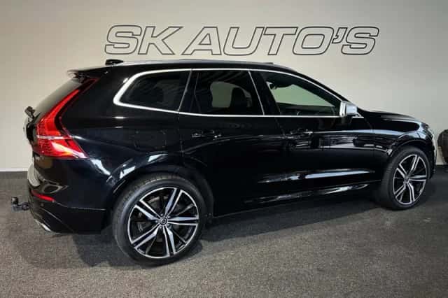 Volvo XC60 (2018) thumbnail 6