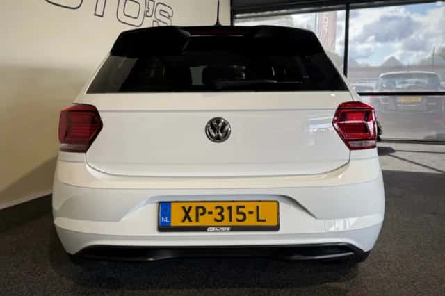 Volkswagen Polo (2019) thumbnail 4