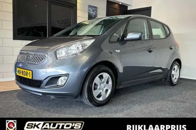 Kia VENGA (2011) thumbnail 1