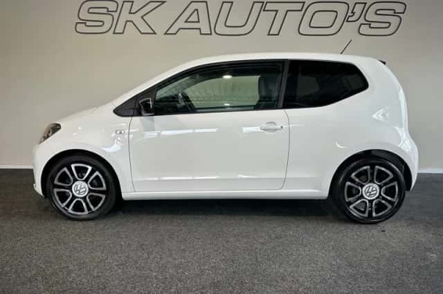 Volkswagen Up (2013) thumbnail 6