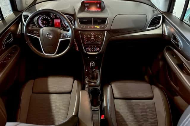 Opel Mokka (2016) thumbnail 2