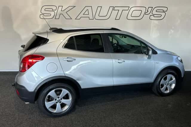 Opel Mokka (2016) thumbnail 3