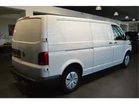 Volkswagen Transporter (2019) thumbnail 6