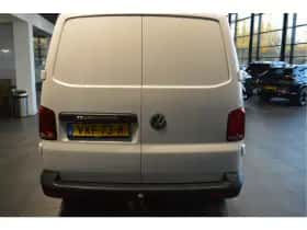 Volkswagen Transporter (2019) thumbnail 7