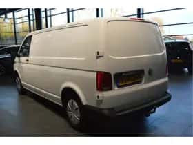 Volkswagen Transporter (2019) thumbnail 8