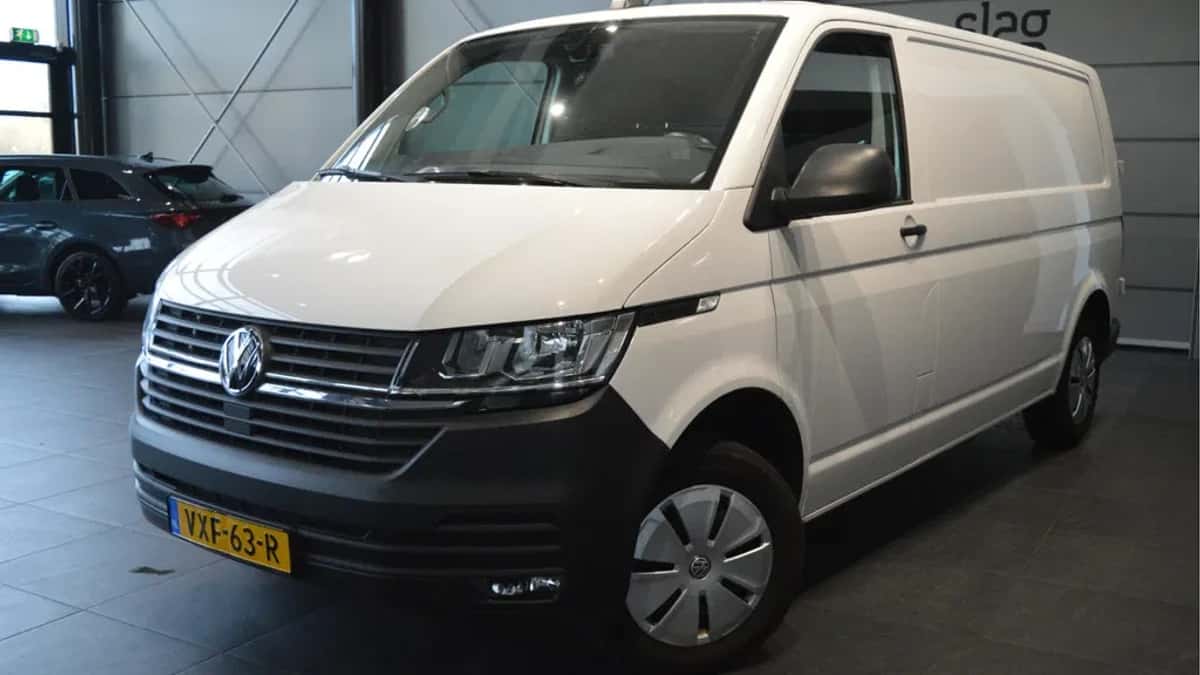 Volkswagen Transporter (2019) — foto 1