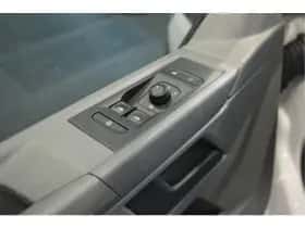Volkswagen Transporter (2019) thumbnail 14