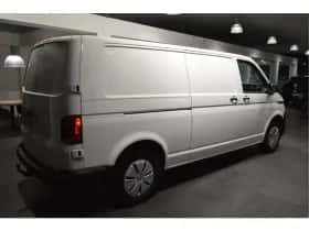 Volkswagen Transporter (2019) thumbnail 6