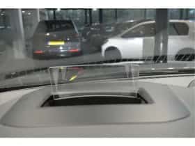 Ford Kuga (2019) thumbnail 23