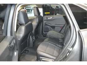 Ford Kuga (2019) thumbnail 31