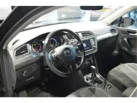Volkswagen Tiguan (2016) thumbnail 14
