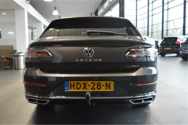 Volkswagen Arteon (2021) thumbnail 5