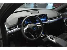 BMW X1 (2022) thumbnail 16