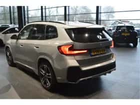 BMW X1 (2022) thumbnail 6